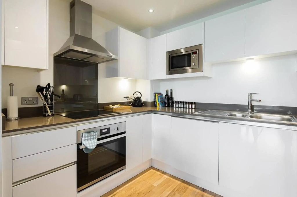 Greenwich Riverside 2 bed apartment Sleeps 6