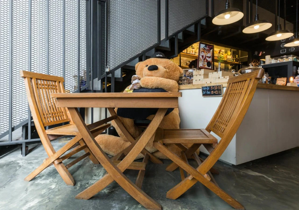 Case Study Asoke