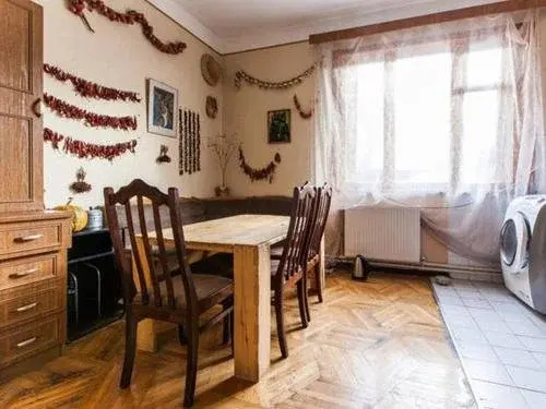 Dvizh Hostel ELI SPALI