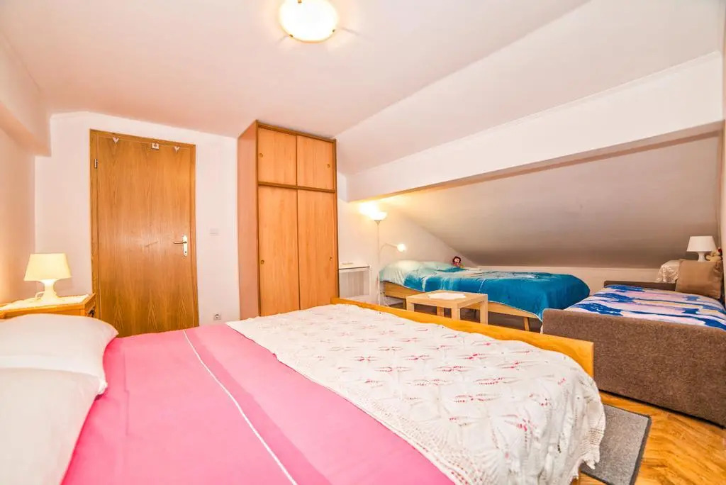 Apartments Jasmina 4212