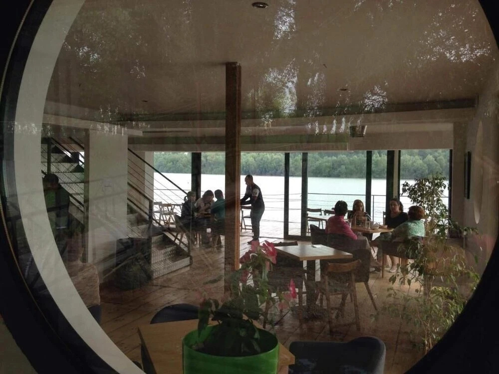 B&B Botel Charlie
