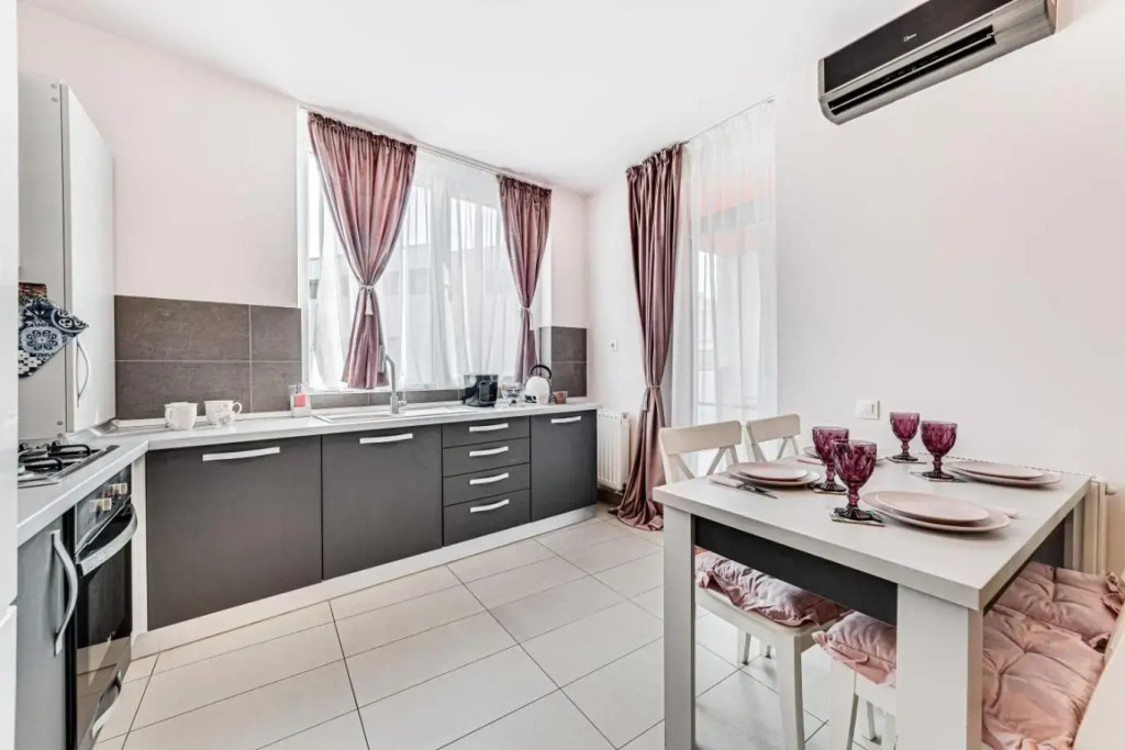 ARI Rose Apartment in complexul Ared Kaufland