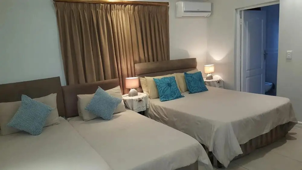 Savoy Lodge - Nice Budget Triple Room 2