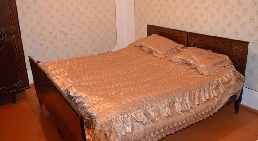 Vazkens Guest House