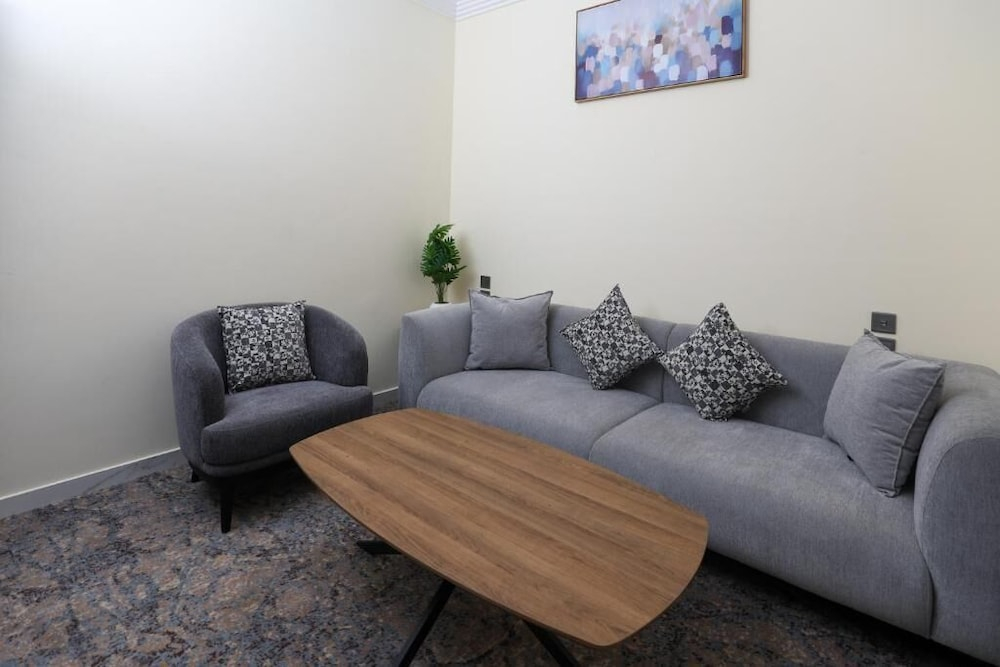 Emaar Rsoukh Hotel - فندق إعمار رسوخ