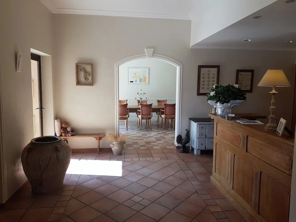 LE CLOS DES CYPRES - Maison dhôtes de Charme - Diner Gourmet & Bien-être