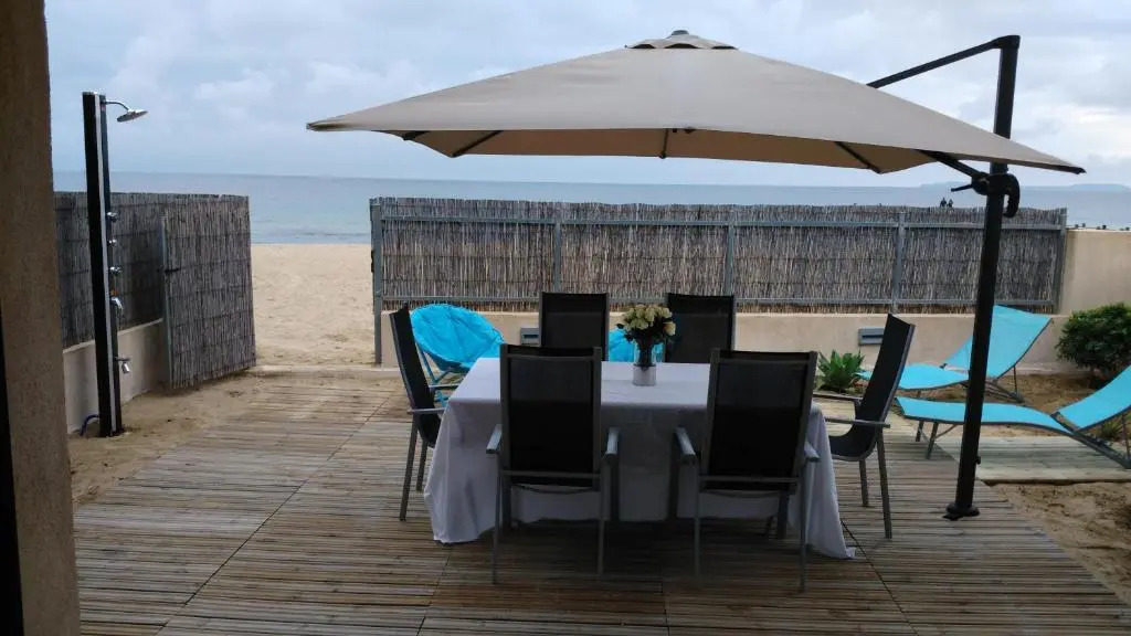 Appartement T3 RDC Les Pieds dans le Sable résidence les sables dor la croix valmer