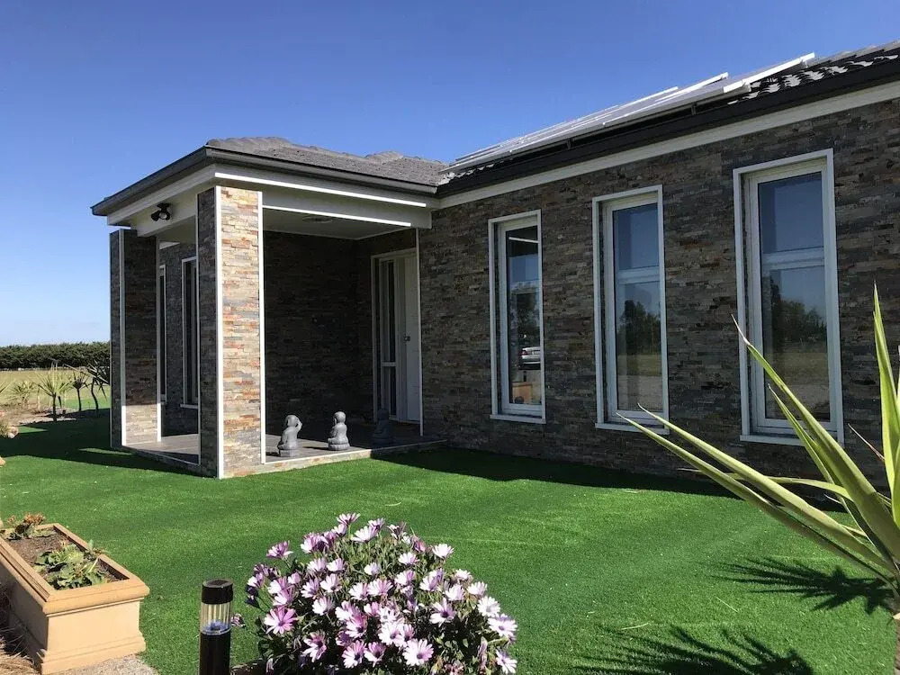 Serviced Houses - Bulla Hill