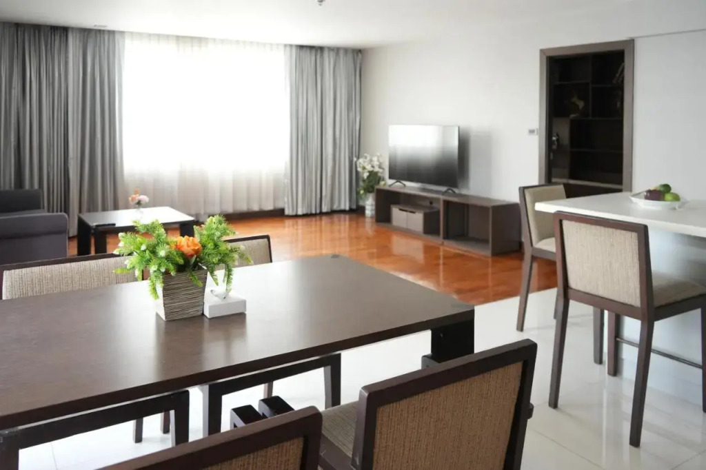 Royal Suite Hotel Bangkok