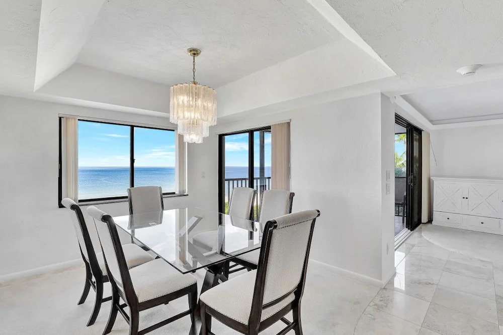 Sandy Beach Retreat