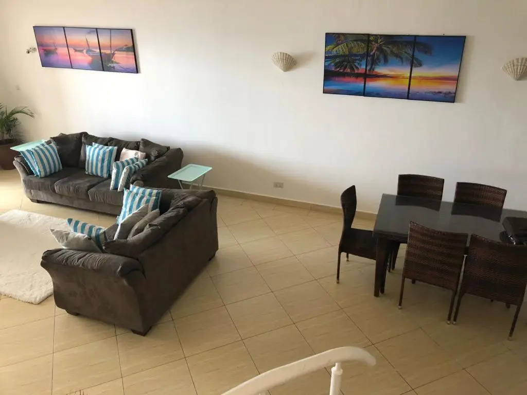Stay.Plus Shanzu Beachfront Apartment