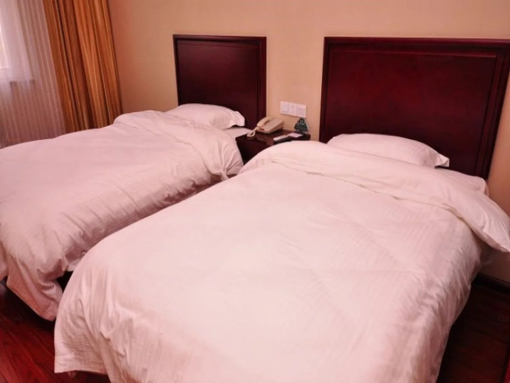 GreenTree Inn Dezhou KangBo Avenue Statium Express Hotel