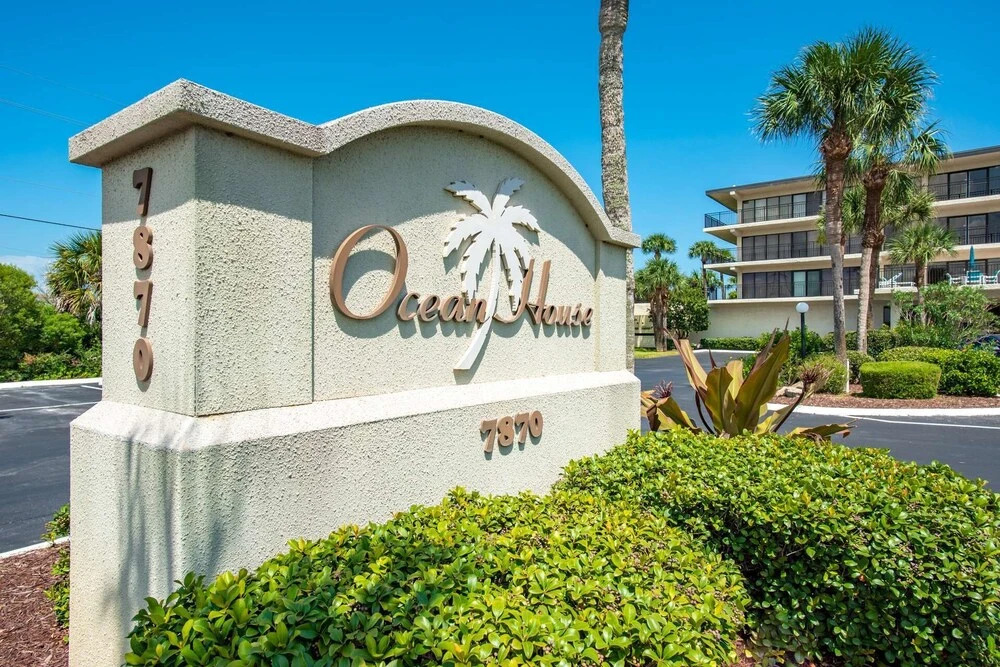 Crescent Beach Condos