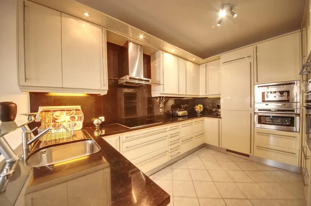 House With 3 Bedrooms in Albufeira, With Wonderful City View, Private