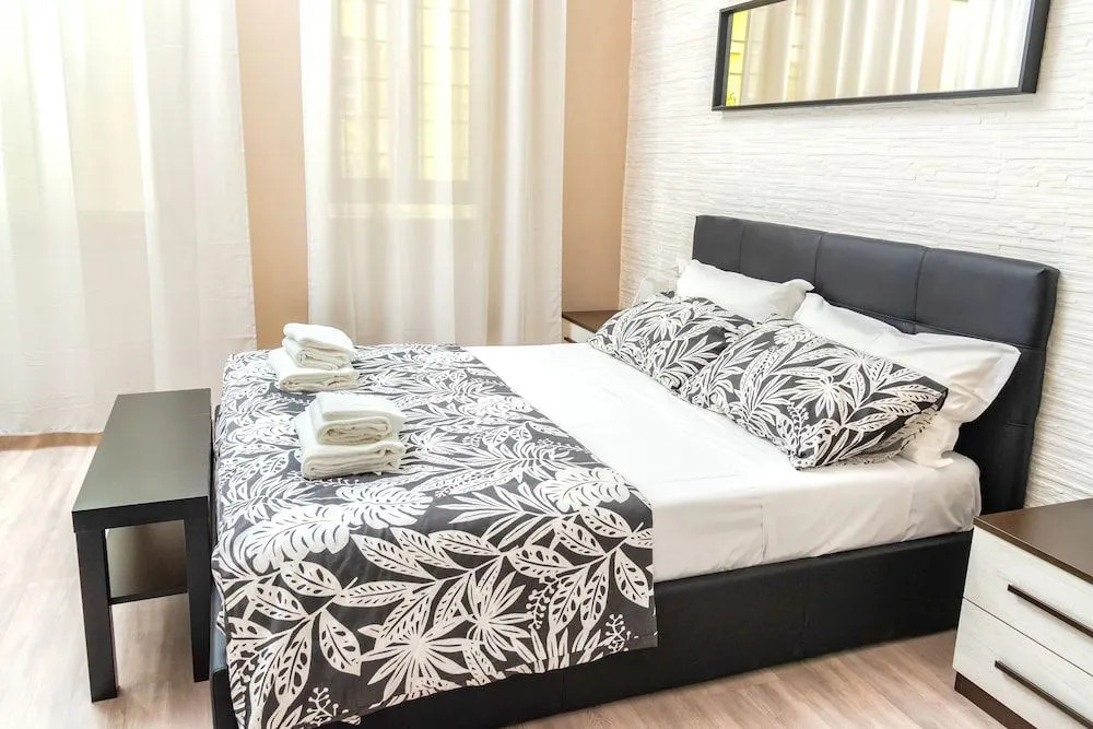 Comfort Rooms Piazza Mariano Armellini