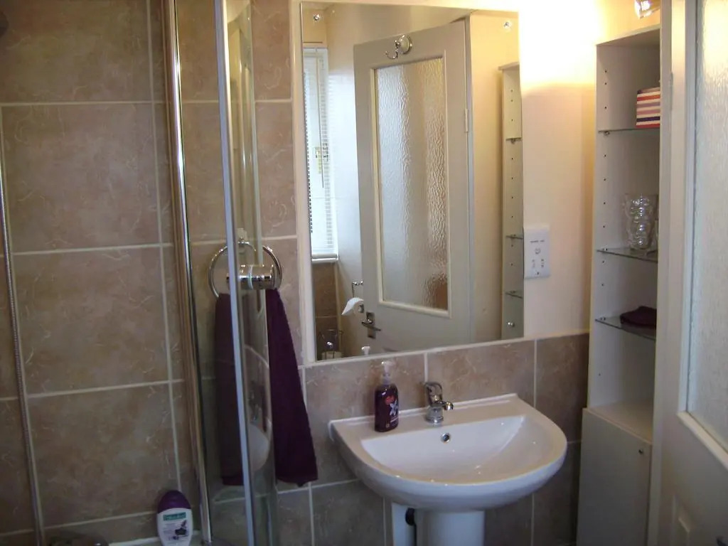 Cawood Guest House B&B