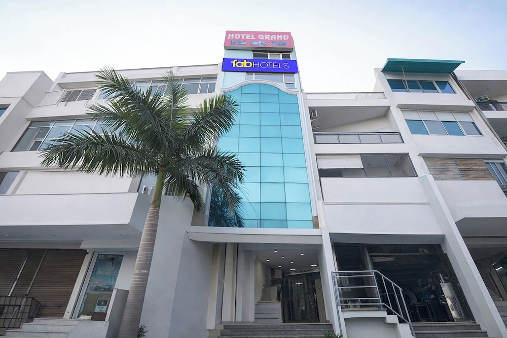 Hotel Grand