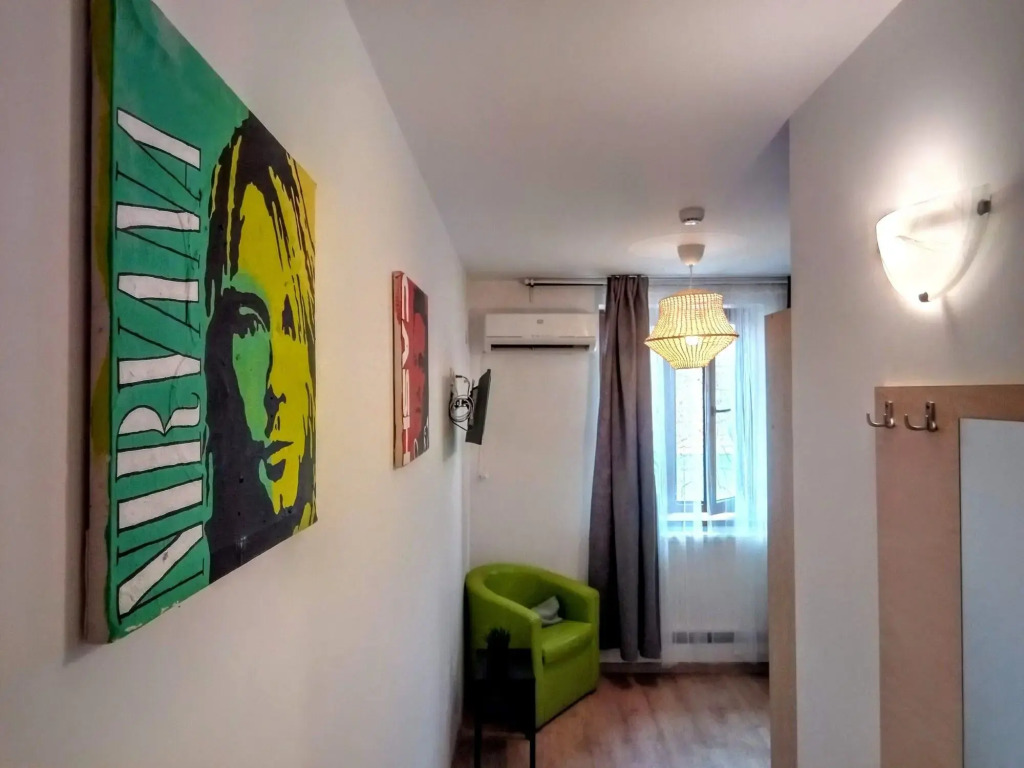 Central Guesthouse