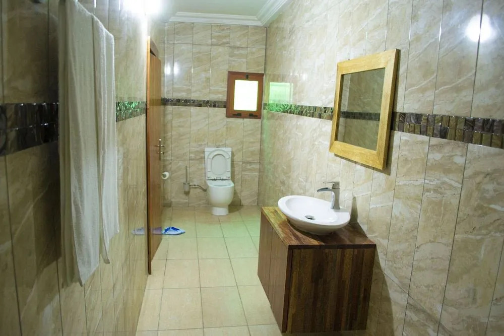 Hotel Lewi