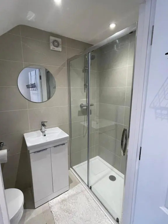 Debussys Guest House