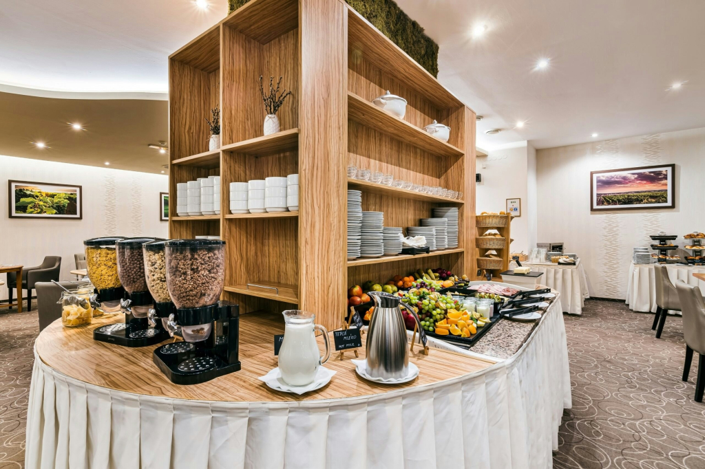 Cosmopolitan Bobycentrum - Czech Leading Hotels