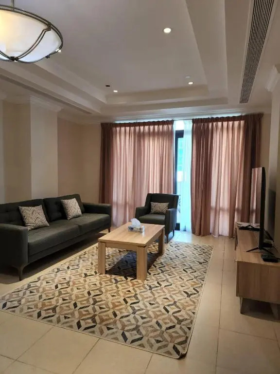 Lovely One Bedroom Apartment Porto Arabia, The Pearl Qatar