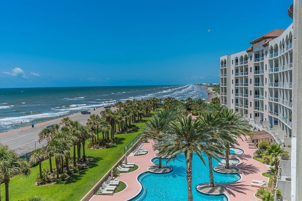 High Seas 3 Bedroom Condo
