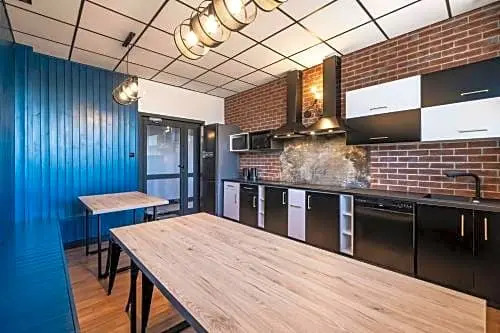 Vola Hostel