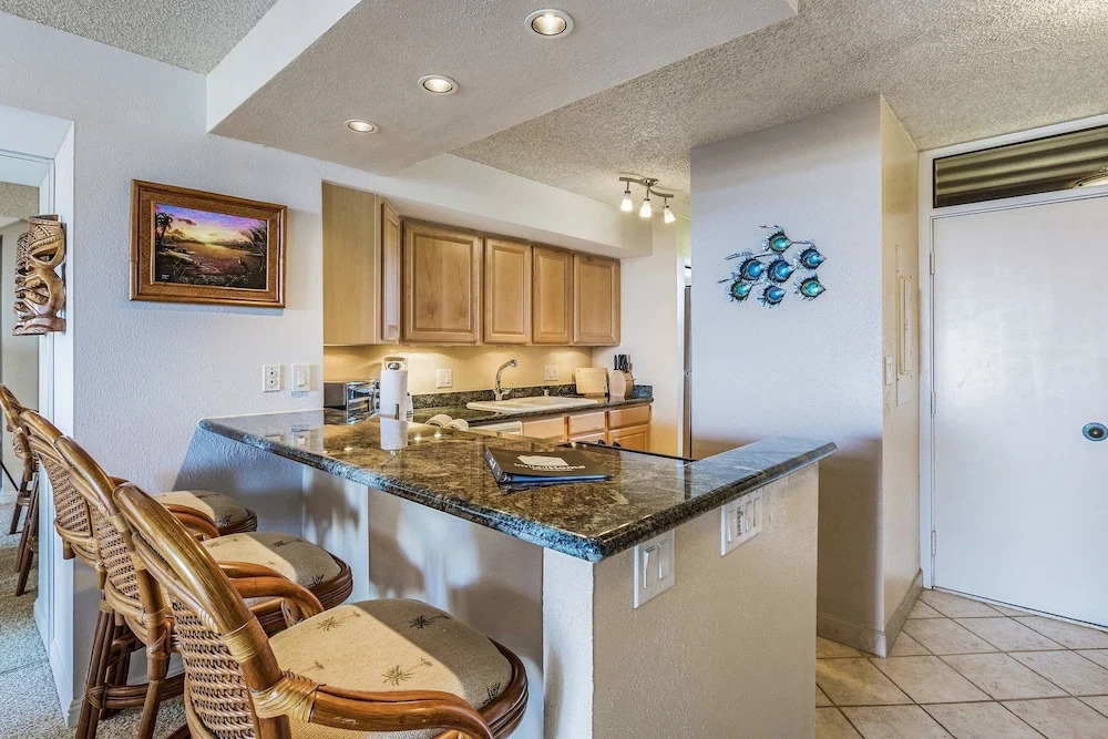 Kahana Villa