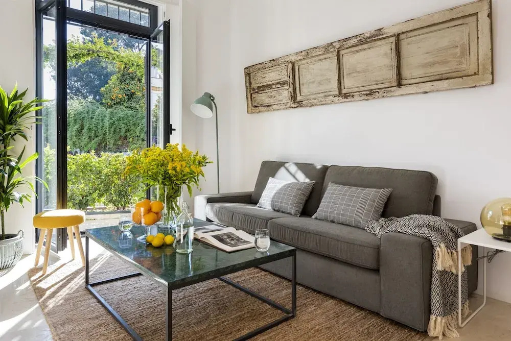 Great and Brand new 3 Bd Apart in Santa Cruz Quarter Santa Teresa III