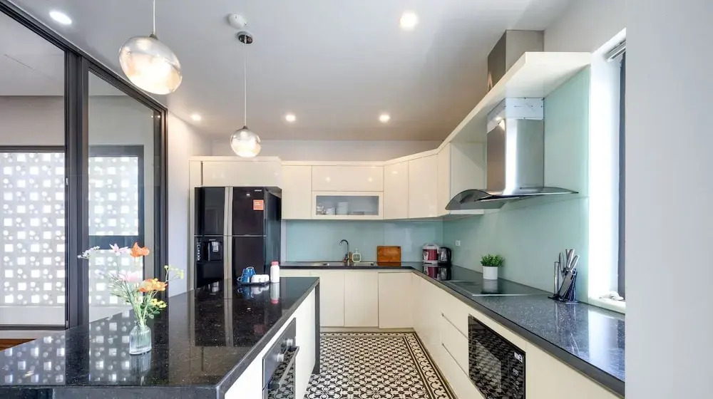 Vinhomes Metropolish Apartment Center Hanoi