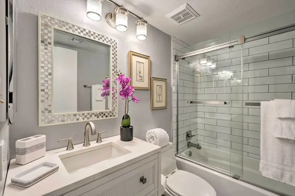 Families w/ Pets Welcome! Poolside Gem in Phoenix
