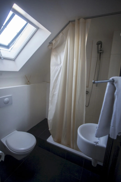 Loki 101 Guesthouse