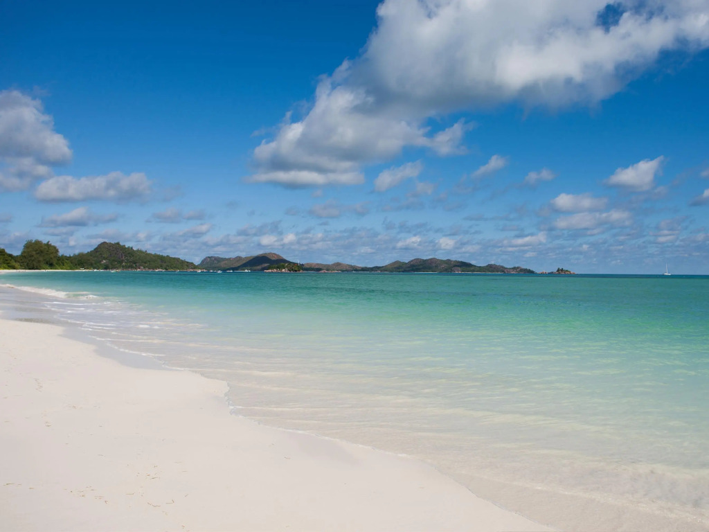 Acajou Beach Resort