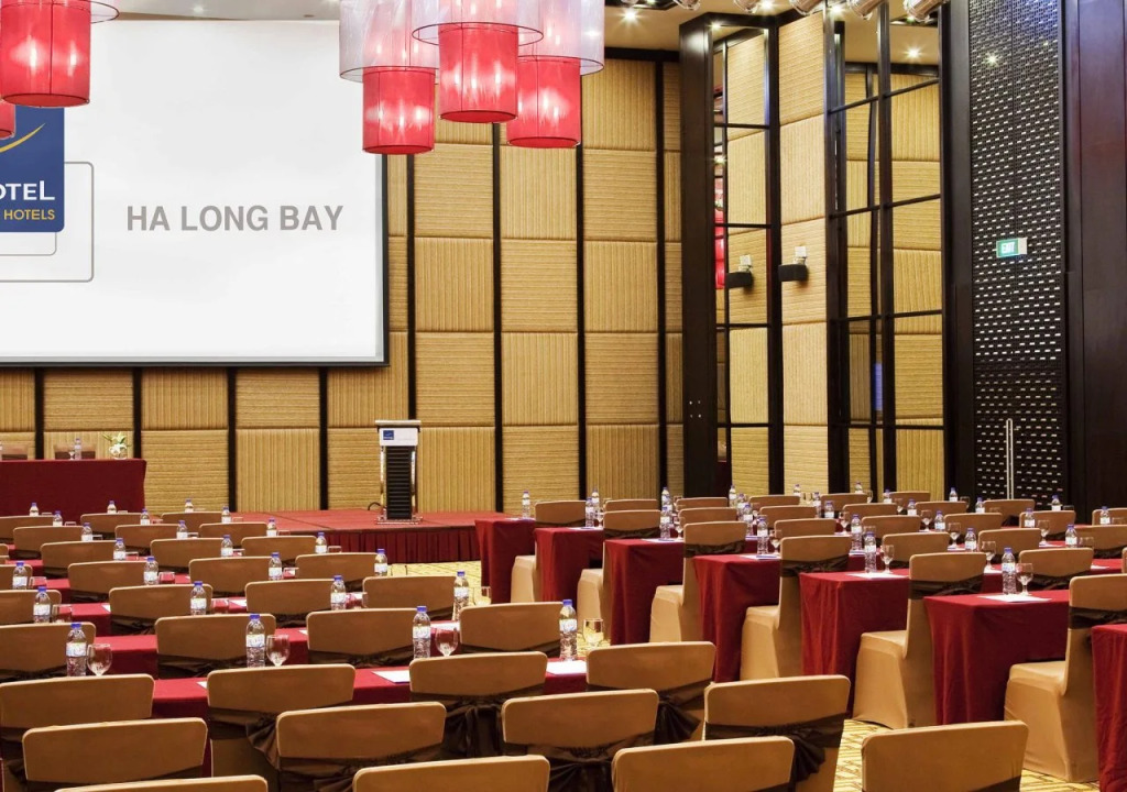 Novotel Ha Long Bay Hotel