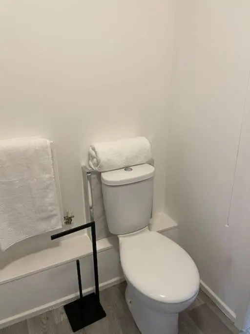 Lovely 1 bedroom studio apartment - Merthyr Tydfil