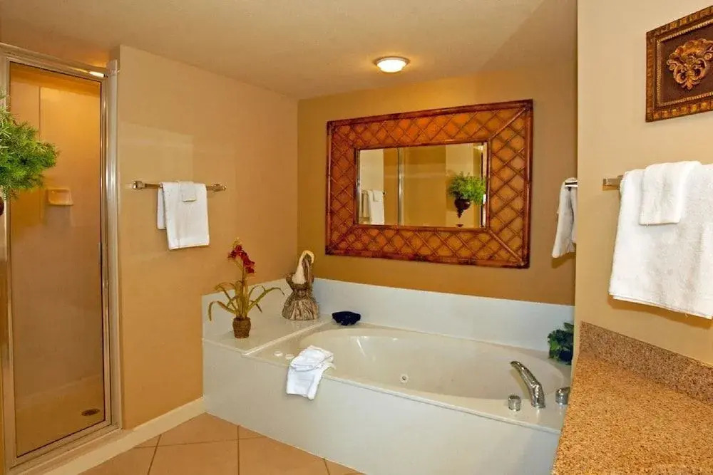 Majestic Beach Towers Resort by Panhandle Getaways