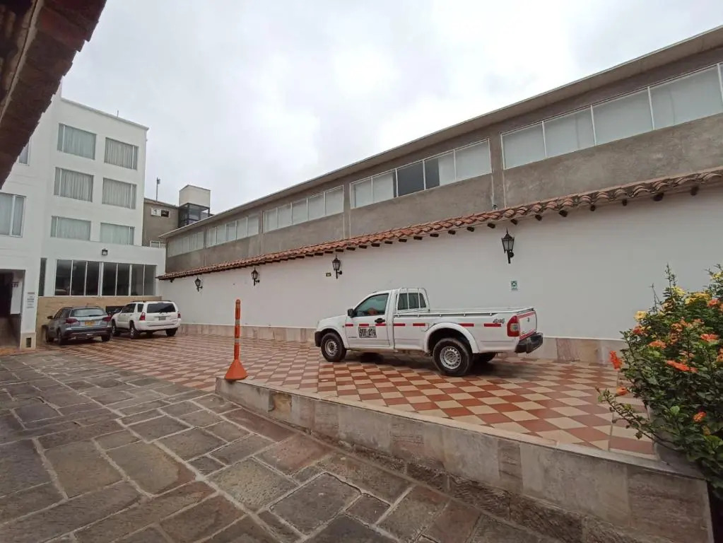 COLOMBIA-Hotel Hontibon