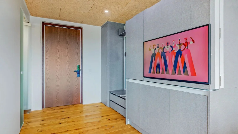 Evis Home Hotel & Apartments