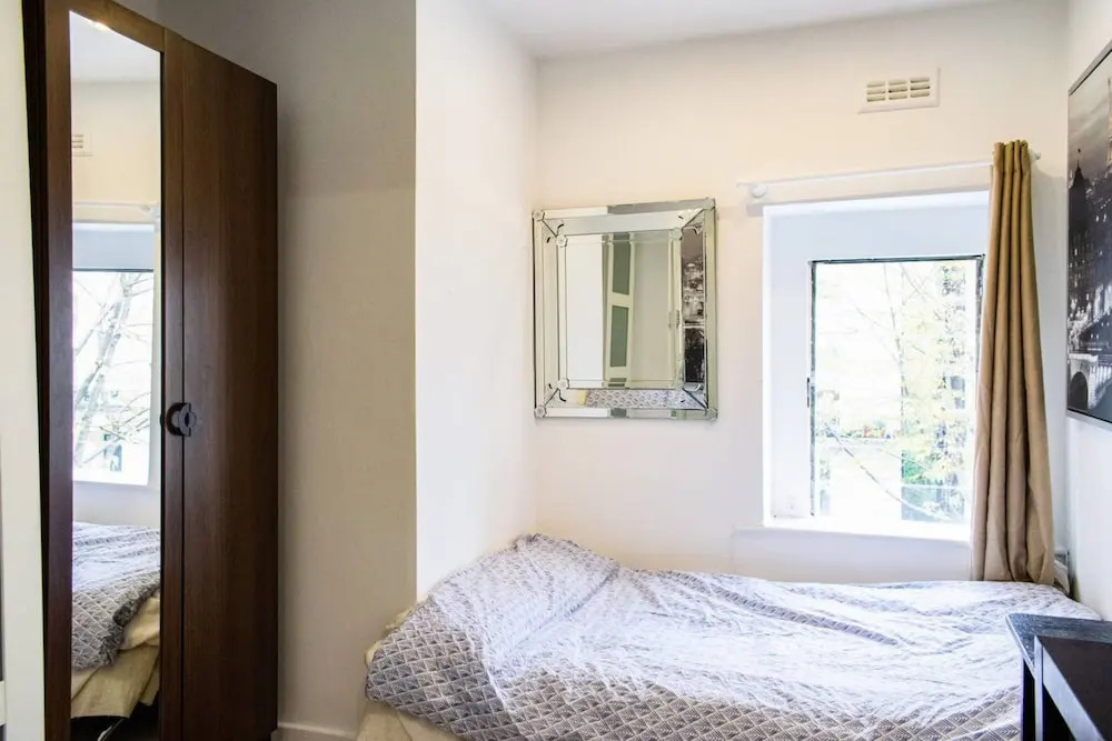 Bright & Cosy 2 Bed Apartment in Notting Hill