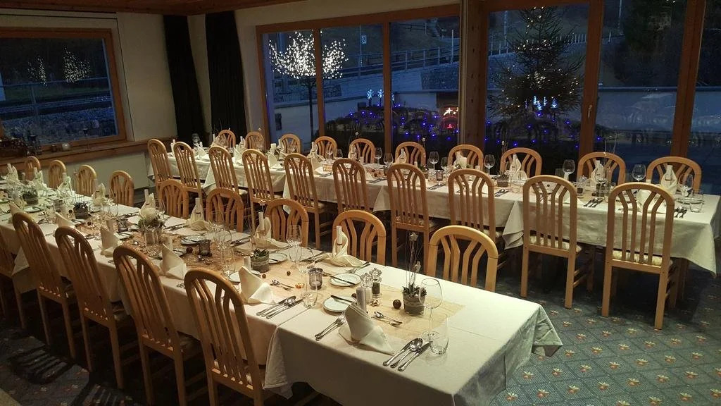 Hotel Grischuna AG