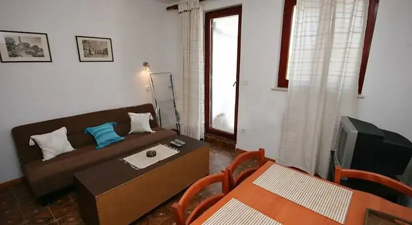 Apartments Milicic