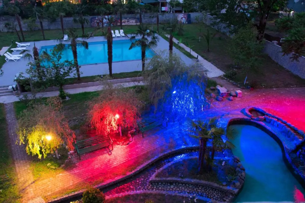 Sunrise Hotel