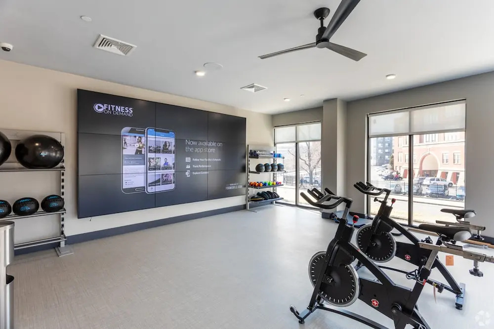 Hyatus Luxury Residences City Crossing