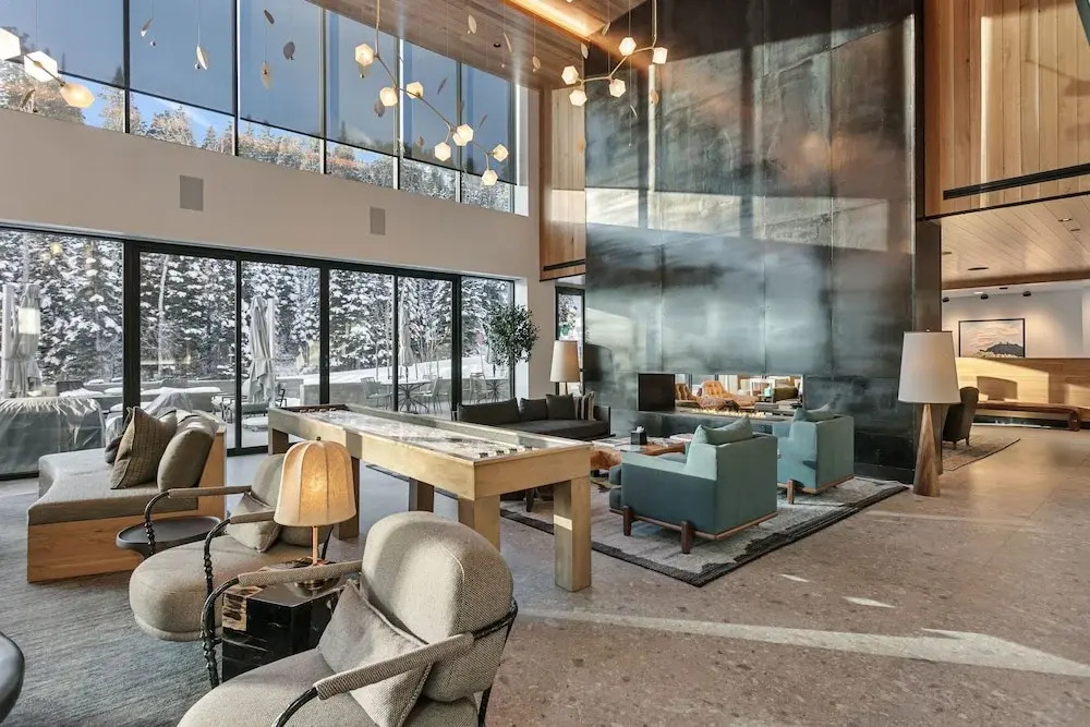 Deer Valley Retreat Ski-in/ski-out W/pool 3 Bedroom Condo