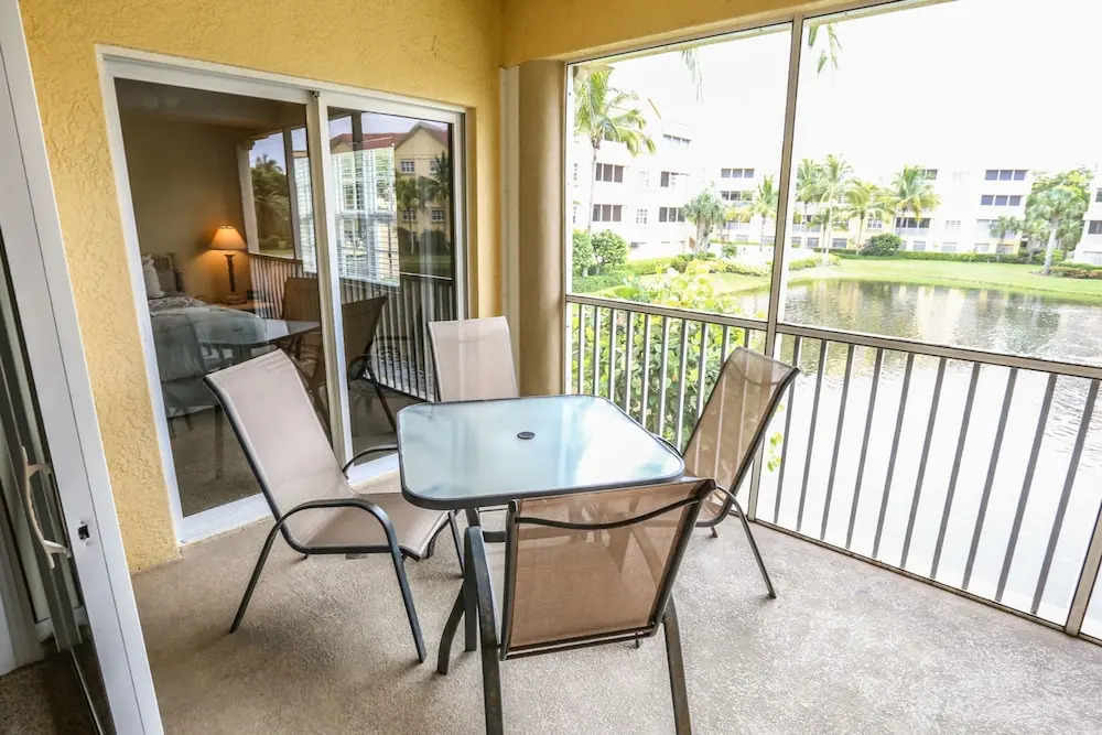 Bella Lago 223