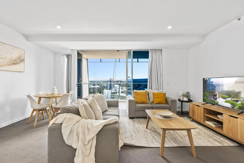 H Star Residences-- Paradise Stayz