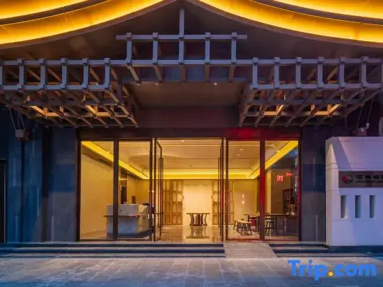 Zhuofeng Langqiao Hotel (Zhuoshui Branch)
