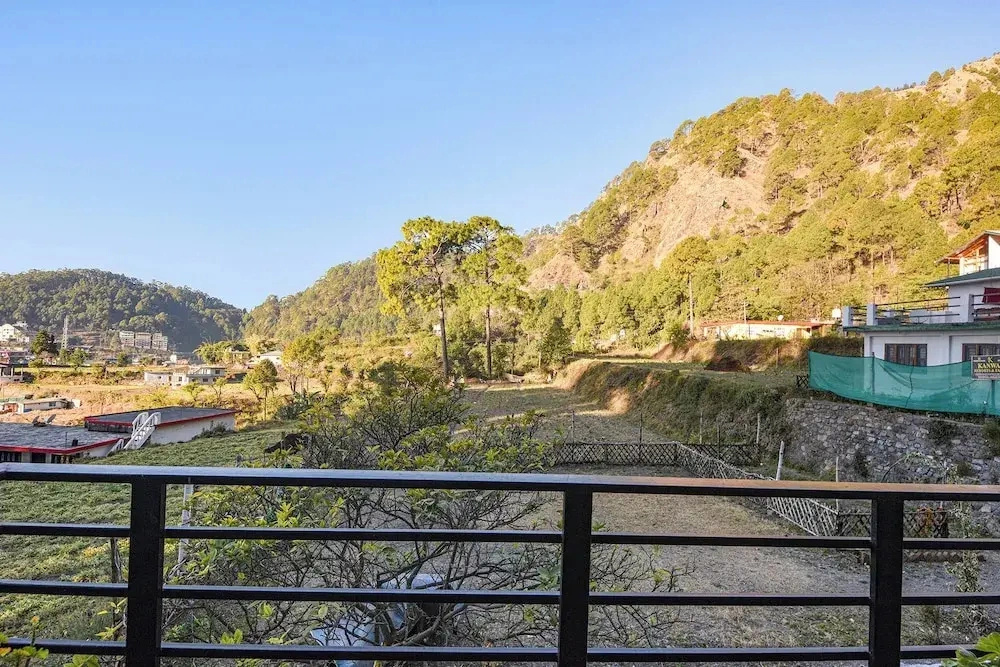 Fabhotel Kanwal Resort And Farms
