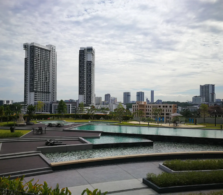 Hyve Studio Suites